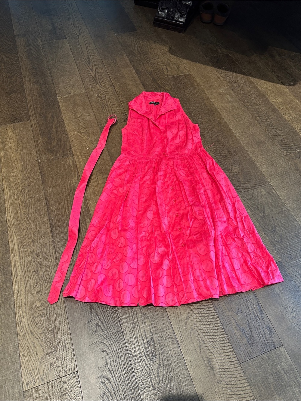 Women's pink collared outerwear